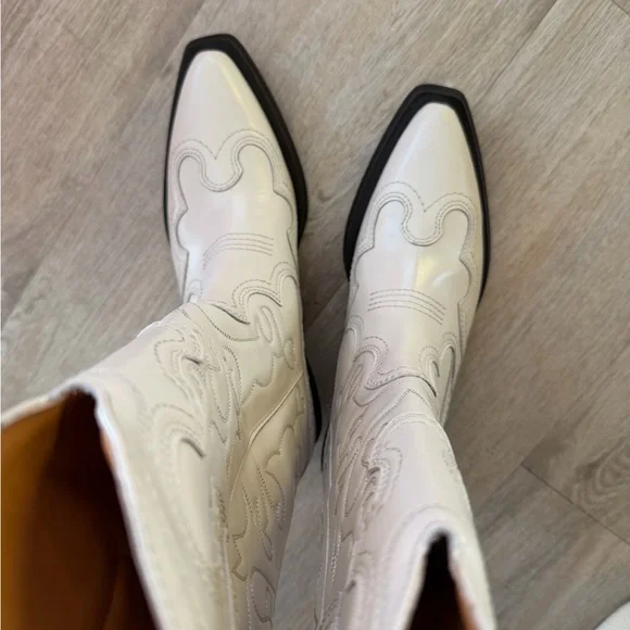 Ganni Cream Western Boots - Picture 2 of 5
